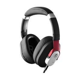 Austrian Audio Hi-X15