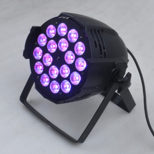 Proton Lighting PL PAR 18-15RGBWA+UV zoom прожектор LED PAR