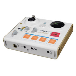 TASCAM US-32