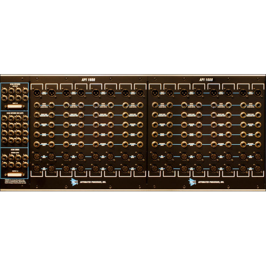 API 1608 - компактный пульт, 16 каналов видеомикшер, A/V микшер и блок спецэффектов 