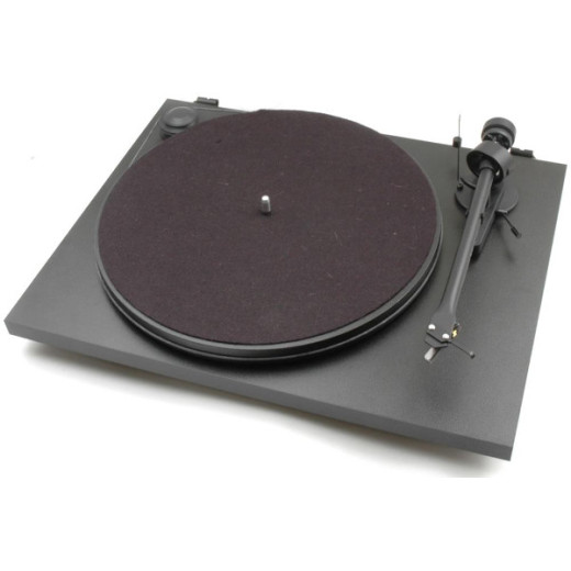 Pro-Ject Essential II (товар снят с производства)