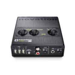 NOVATION Audiohub 2x4