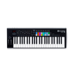 NOVATION Launchkey 49 MK2