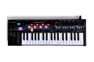 Behringer Groove Key - грувбокс, вдохновленный Keystep Pro, и секвенсор MIDI CV