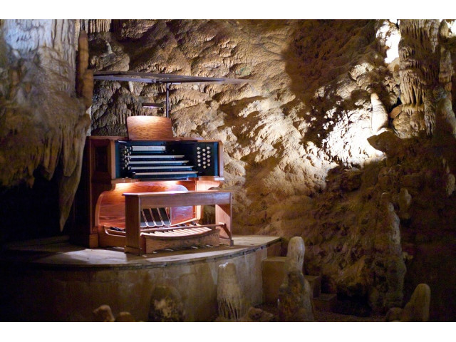 ​Необычные и странные музыкальные инструменты - Большой сталактитовый орган (Great Stalacpipe Organ)